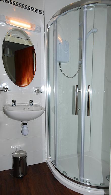 Clover Holidays - Cliff View Perth Chambre photo