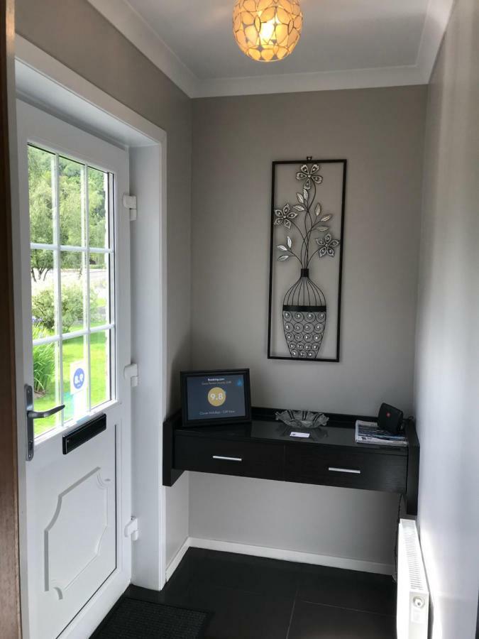 Clover Holidays - Cliff View Perth Extérieur photo