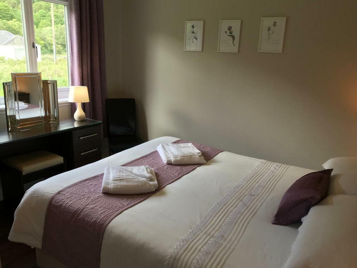 Clover Holidays - Cliff View Perth Extérieur photo